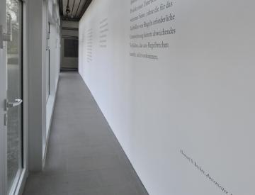 4 Abweichung, Ausstellungsansicht