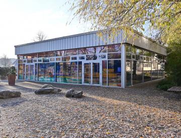 1 Der Ausstellungspavillon auf der Freundschaftsinsel