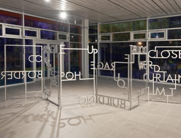 2 Sabine Hornig, Paravent, 2025 Edelstahl