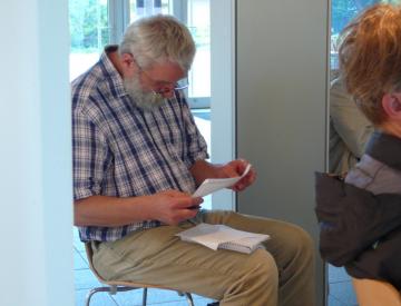 5 Gerold Paul folgt dem Gespräch als Chronist